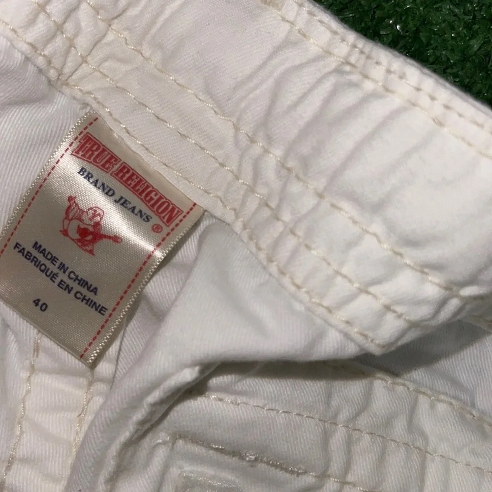 NWOT True Religion caca tho shorts sz40